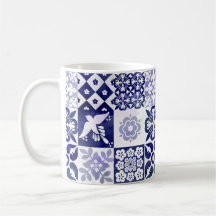 Le Portugais Azulejos couvre de tuiles la tasse