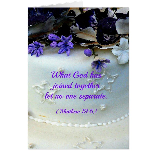 Le pourpre fleurit le gâteau de mariage avec le (Devant)