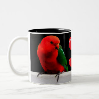 Le roi perroquet dans la Mug amoureuse à deux tons