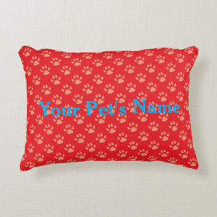 Le rouge a personnalisé le coussin d'animal