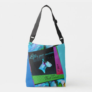 Le sac coloré la "vie de bull-terrier est