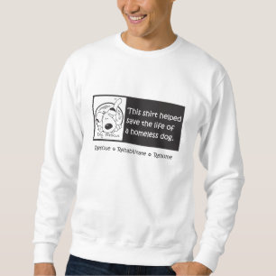 Le sans-abri d'aide poursuit le sweatshirt