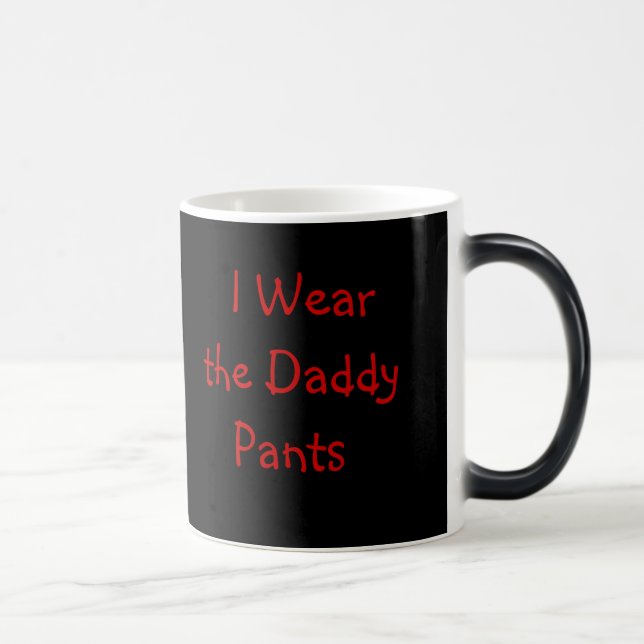 Le secret "Pantalon papa" révèle la tasse (Droite)