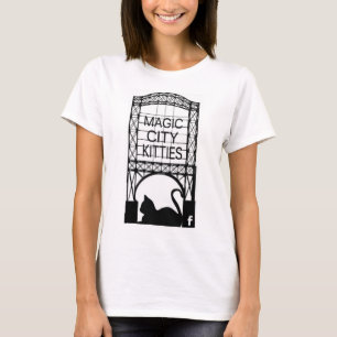 Le T-shirt de base de ville des femmes magiques de