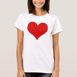 Le T-shirt de base des femmes rouges de coeur