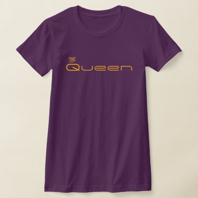 Le T-shirt de la reine (Poser)
