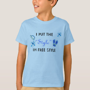 Le T-shirt de l'enfant de style libre