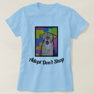 Le T-shirt des femmes adorables avec la copie