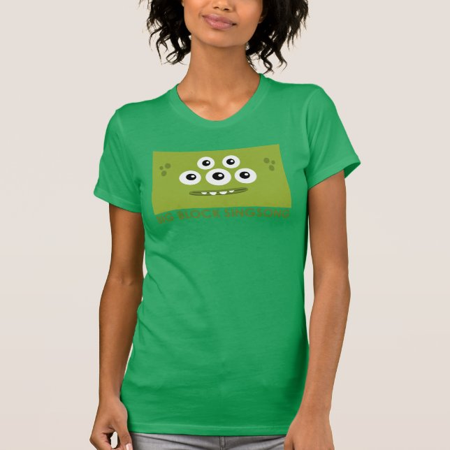 Le T-shirt des femmes vertes de Dah de pièce en t (Devant)