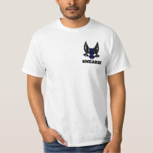 Le T-shirt des hommes de Sneakie