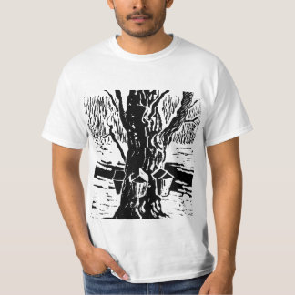 Le T-shirt des hommes magiques de printemps