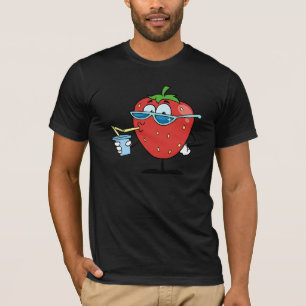 Le T-shirt des hommes potables de fraise