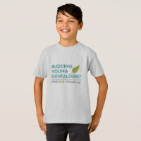 Le T-shirt du jeune enfant de bourgeonnement de