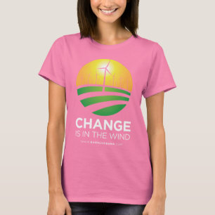 Le T-shirt féminin d'Obama avec un vent de changem