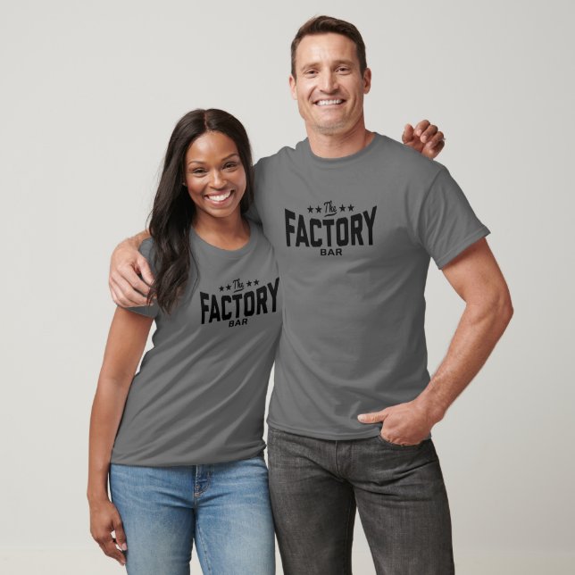 Le T-shirt gris des soudeurs de bar en usine (Unisexe)
