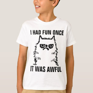 Le T-shirts grincheux de chat pour des garçons