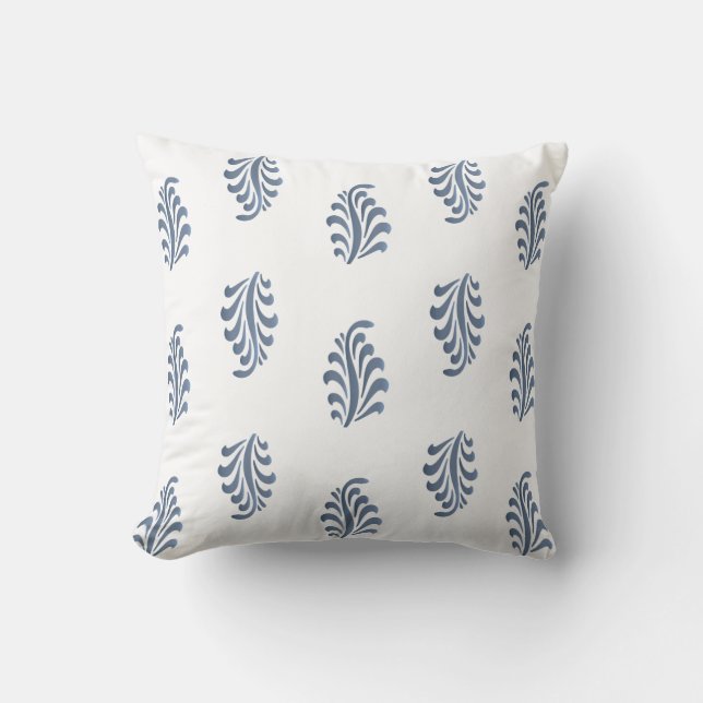 Leaf Muster in Soft Blue Kissen (Vorderseite)