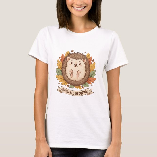 “Leafy Cuddle – Playful Hedgehog Tee” T-Shirt (Vorderseite)