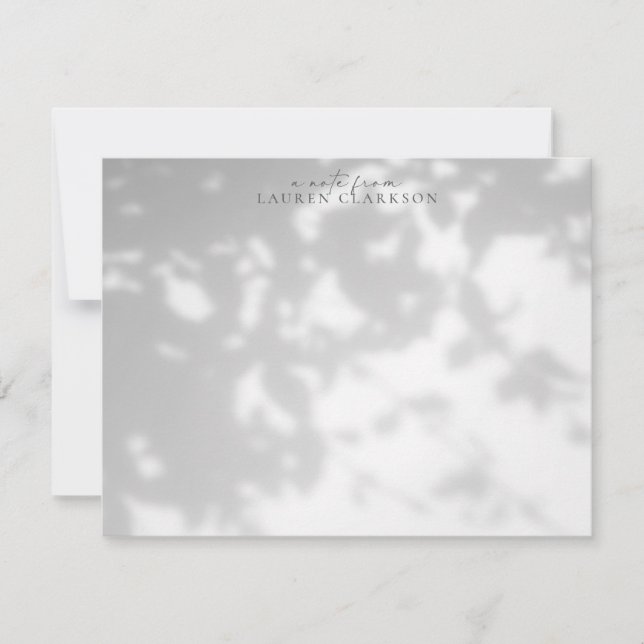 Leafy Shadow Effect Note Card Einladung (Vorderseite)