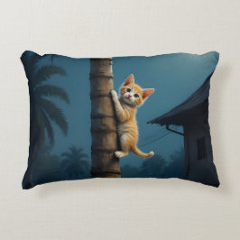 Learning to Climb – Cute Cat Moment Dekokissen
