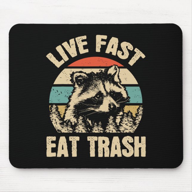 Lebe schnell, iss Müll, lustiger Waschbär, Camping Mousepad (Vorne)