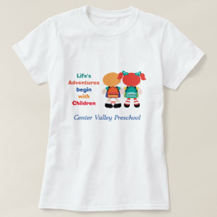 Leben-Abenteuer mit Kinderanzeige T-Shirt