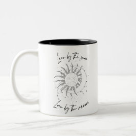 Leben durch die Sonne, Liebe durch den Mond Zweifarbige Tasse