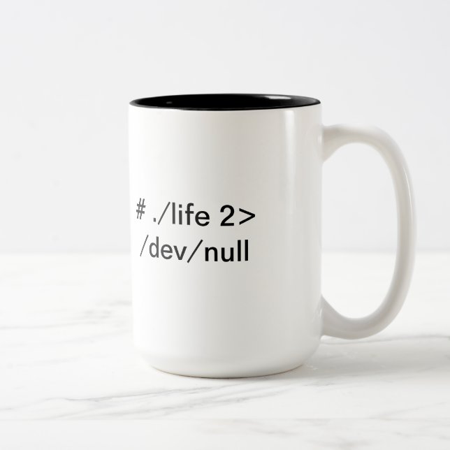 Leben-Fehler in der Schlag-Tasse Zweifarbige Tasse (Rechts)