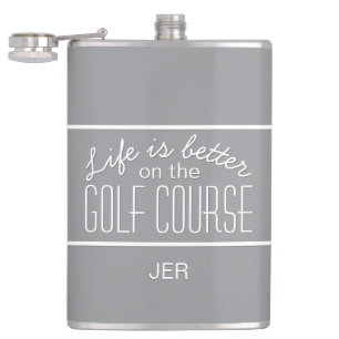 Leben ist besser auf dem Golfplatz Zitat Monogramm Flachmann