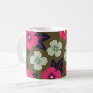 Lebendes Rosa und grüne Blüte im Hintergrund Kaffeetasse