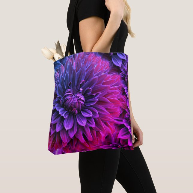 Lebendige Fraktal-Blüten-Kunst Tasche (Von Nahem)