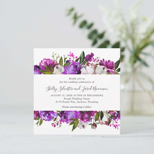 Lebendige, helle Lila Blumenzunge Moderne Hochzeit Einladung (Stehend Vorderseite)