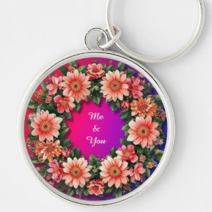 Lebendiger Blumenkranz auf einem Farbverlauf Schlüsselanhänger