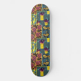 Lebendiger Maximalistischer Lila- und Türkis-Blume Skateboard