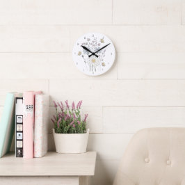 Lebendiges Feld mit Wildblumen Runde Wanduhr