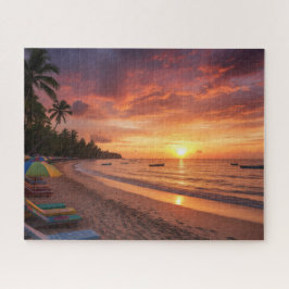 Lebendiges tropisches Sonnenuntergangs-Strandlands