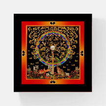 Lebensbaum Paperweight