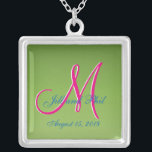 Lebhafte grüne Monogramm-Hochzeit Versilberte Kette<br><div class="desc">Light Green Chic einzigartig ist fantastisch,  fantasievoll,  launenhaft,  impulsiv,  whimsical,  quirky und eine triftige idiosynkratische.  Alle Bilder und Kunstwerke © Jesterin</div>