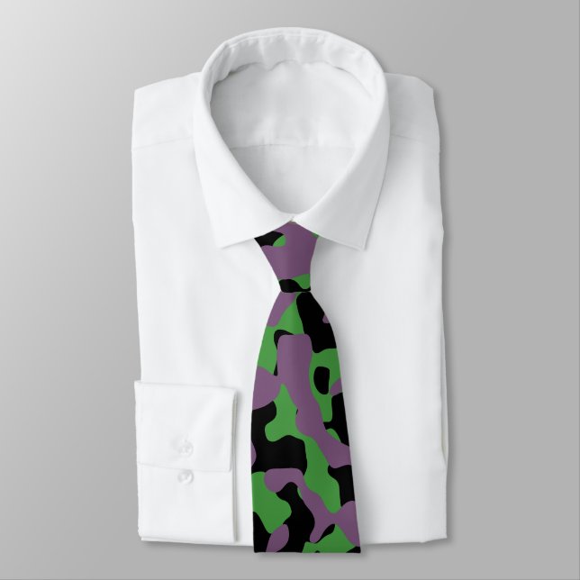 Lebhafte grüne, weiche Lila und schwarze Camouflag Krawatte (Gebunden)