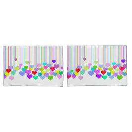 Lebhafte, mehrfarbige Hanging Hearts auf Weiß Kissenbezug