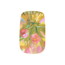 Lebhafte rosa Tulips in der goldenen Vase