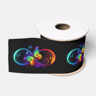 Lebhafte Unendlichkeit mit Regenbogenschmetterling Ripsband