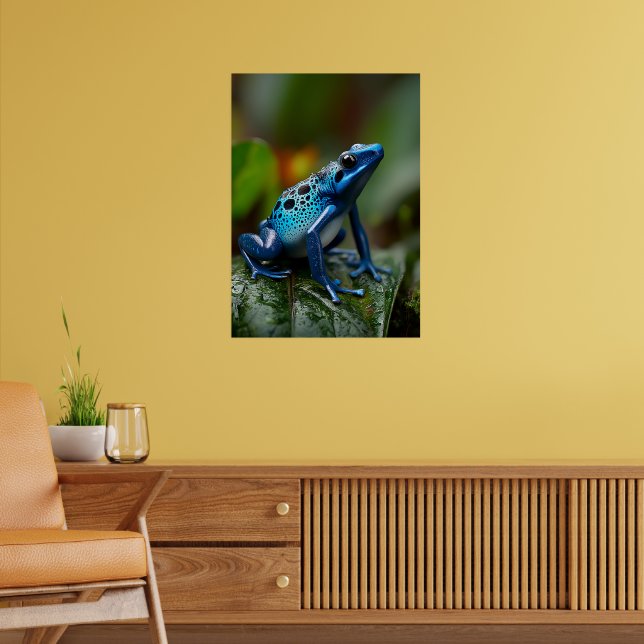 Lebhafter Blue Poison Dart Frog im Regenwald Poster (Wohnzimmer 2)