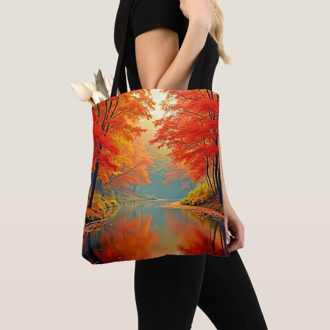 Lebhafter Herbstwald Tasche (Von Nahem)
