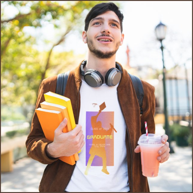 Lebhafter Sunset Modern Tech Abschluss T-Shirt (Von Creator hochgeladen)