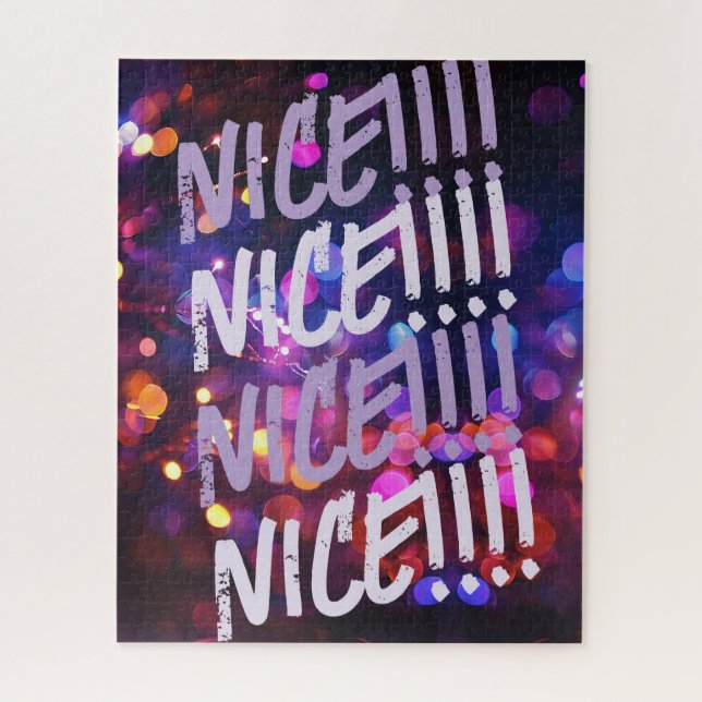 Lebhaftes aufregendes Puzzle! Mit "NICE!!!!" Worte (Vertikal)