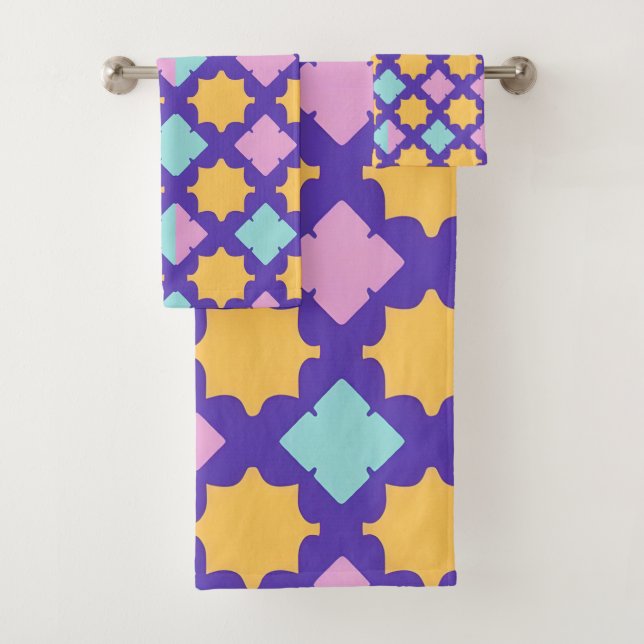Lebhaftes geometrisches Muster mit hellen Farben Badhandtuch Set (Insitu)