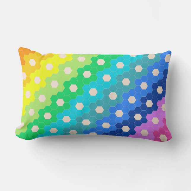 Lebhaftes geometrisches Regenbogen-Hexagon-Muster Lendenkissen (Vorderseite)