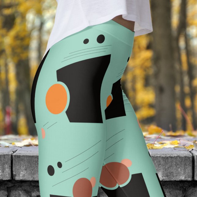 Lebhaftes grünes Abstraktes Muster Leggings (Abstract on Light Teal)