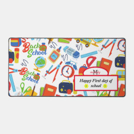 Lebhaftes, individualisierbares Zurück zu Schulfor Schreibtischunterlage